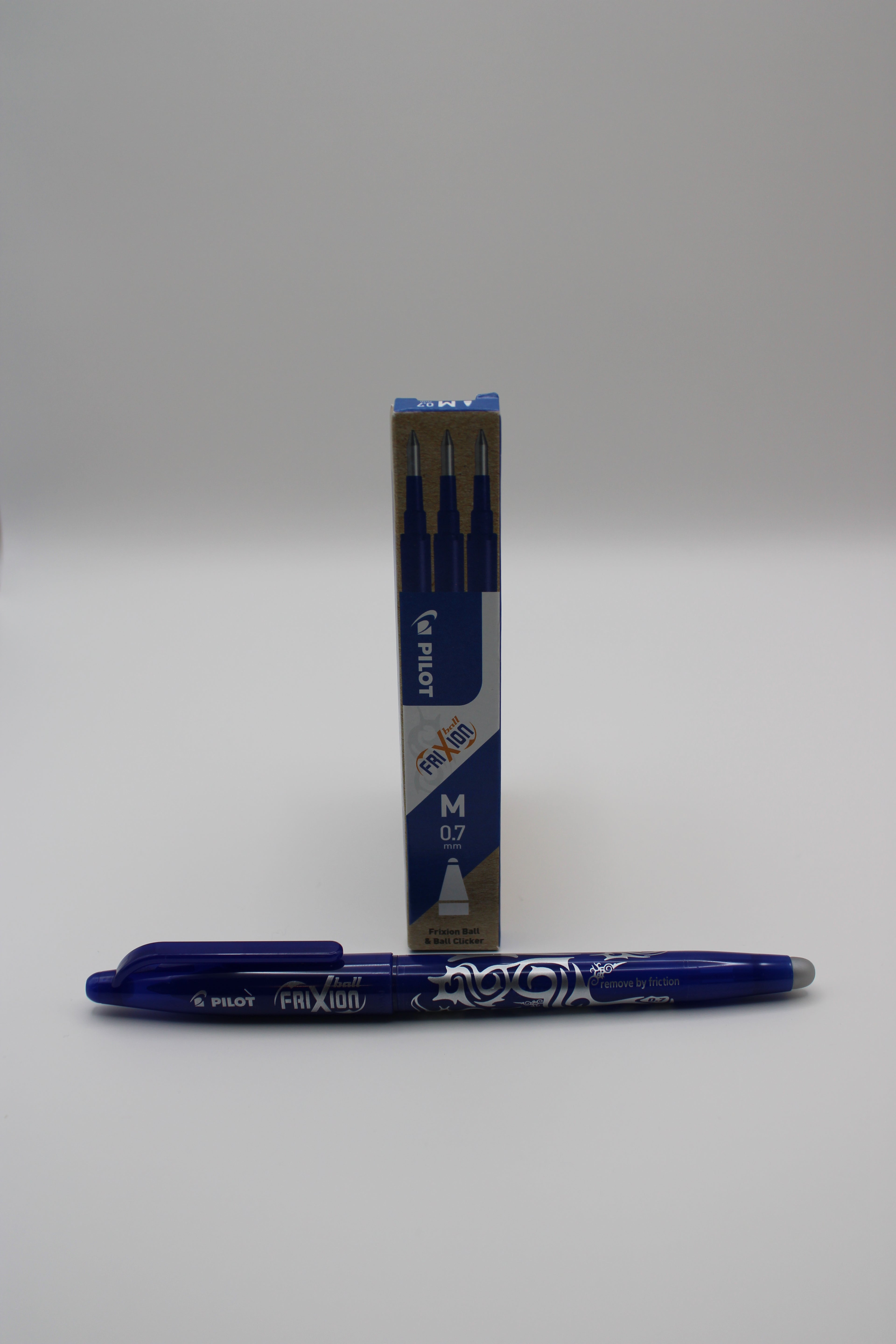 Starter Set, Pilot Frixion Ball Tintenroller und Pilot Frixion Ball Clicker Ersatzminen, 0.35 mm, Schreibfarbe Blau