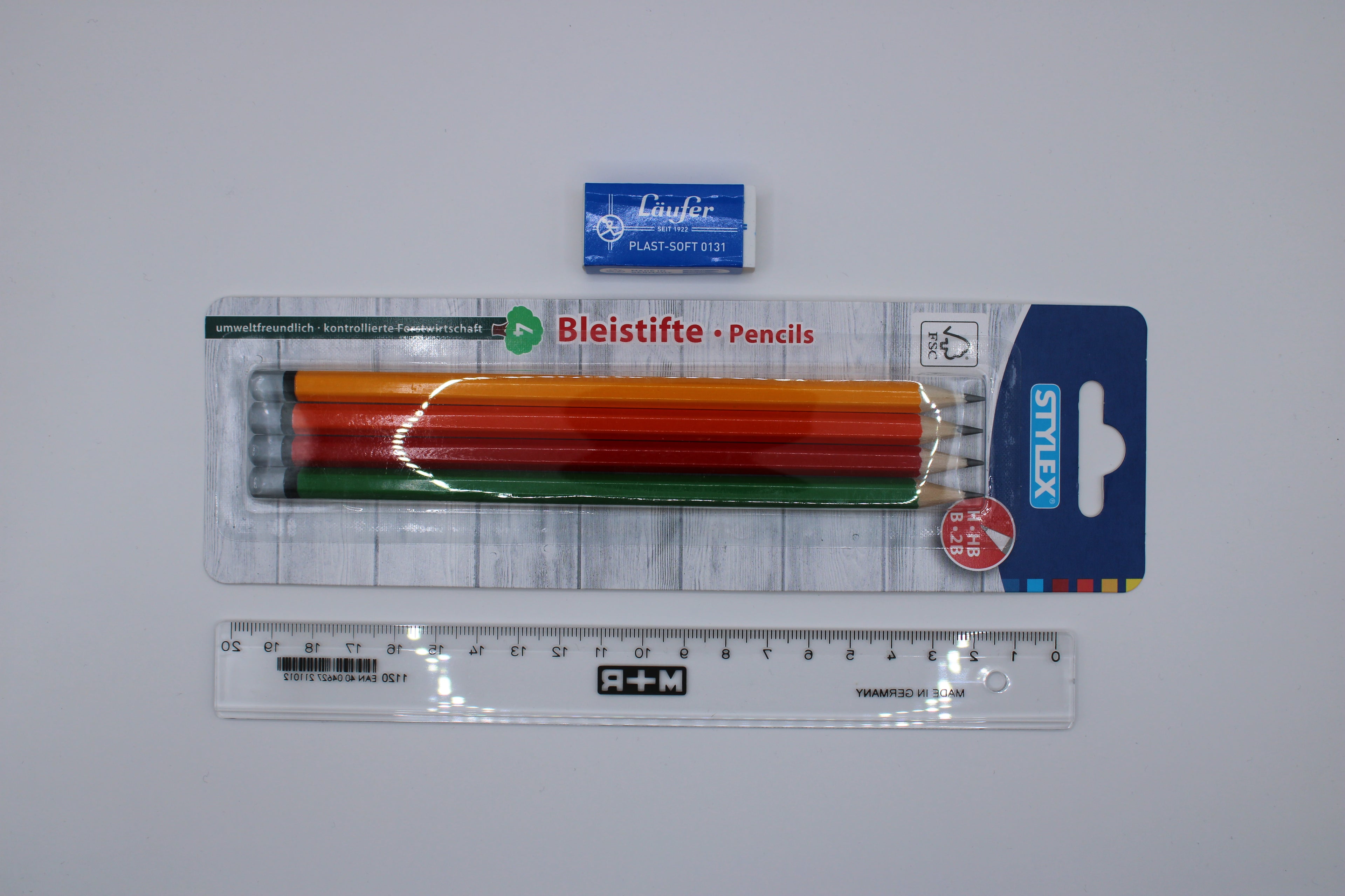 Das Mes-Set 1.0 Schule, (M+R Lineal, 20 cm, Kunststoff, transparent), (Stylex Bleistifte, 4er-Set, H, HB, B, 2B, 26015), (Radiergummi Läufer Plast Soft)